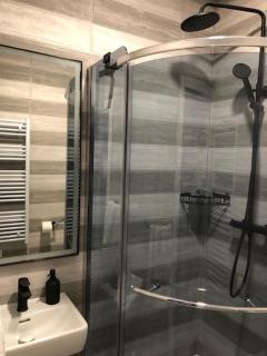 bedroom with bathroom shower - Split - 6