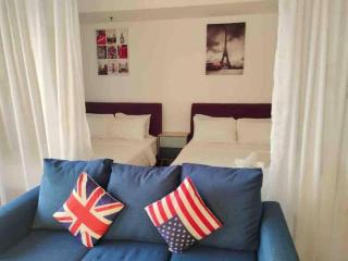 Tropicana 218 Macalister Netflix High Floor - George Town - 6