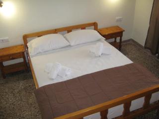 George house - Theologos - 6