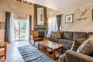 La Vista Blanc 18 three bedroom plus loft two bathrm Close to free Town Shuttle Sleeps 10 people - Mammoth Lakes - 0