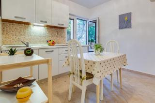 Apartments Katica - 8