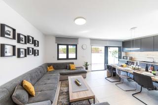 Luxury apartment Pia with swimming pool and grill - Trogir - 8