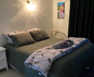 Timber Trail Farmstay - 6