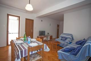 Apartments and Room Agata - 8