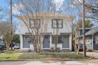 Historic Heights Boss Babe Bungalow - Houston - 5