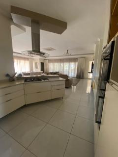 The House - Hazyview - 7