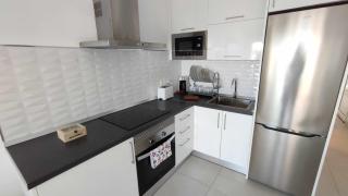 Luminosa vivienda vacacional con vista a la piscina - 5