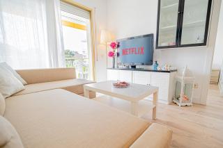 Apartamento Familiar Leomar - 8