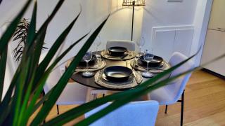 One Apartment's⎢Neu+Zentral⎢Alberstplatz⎢Altbau - 4