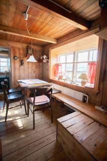 The Real Faroese Experience - Skálavík - 7