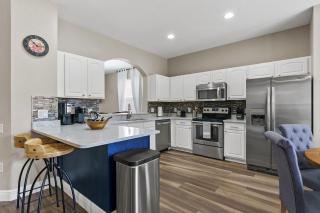 WindsorHills Villa Pool Resort Amenities Minutes to Disney - 2