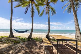 Tenterfield Beachfront Luxury 4 Bedroom Holiday Home - Oak Beach - 9