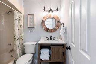 Sasha's Beach House - Myrtle Beach - 1