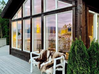 Serene Waterfront Retreat-By Traum - Valevåg - 6