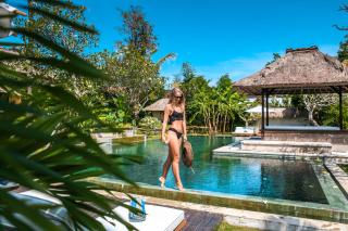 Istana Semer - Balinese Style Private Event Villa, with Large Pool, Gardens and Cook - Near to Canggu & Seminyak - Kerobokan - 9