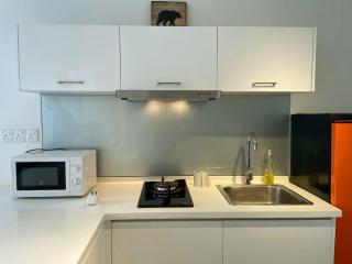 Kb703A CYBERJAYA FREE Wifi Netflix Free Parking, 1008 - Cyberjaya - 6