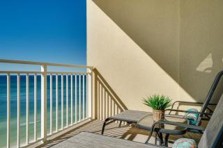 Emerald Beach Resort III - 4