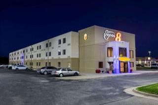 Super 8 by Wyndham Wichita North - Wichita - 0