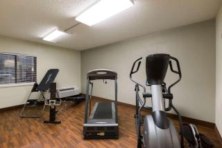 Super 8 by Wyndham Wichita North - Wichita - 5