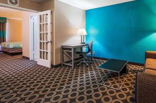 Travelodge by Wyndham San Antonio Downtown Northeast - San Antonio - 9