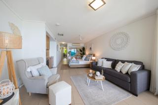 What a View - Studio - Airlie Beach - 7
