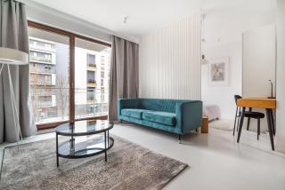 Wola Artistic Designer Apartment - Warsaw - 9
