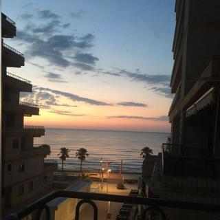 Apartamento Oropesa del Mar en primera linea de playa - 0