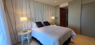 Accommodation Front - Elegant 4 Sleeper with Unbeatable Views - Durban - 7