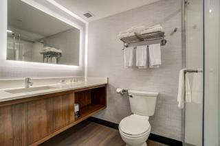 Holiday Inn Gatineau - Ottawa by IHG - Gatineau - 3