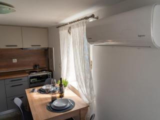 Anna's Lovely House - 1