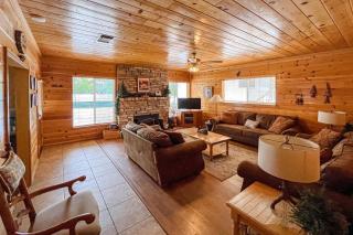 Black Bear Cabin - Bass Lake - 5