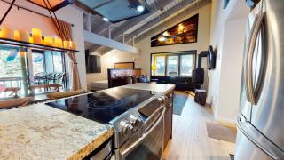 Mammoth Estates Studio Condos 2 Blocks from The Village Gondola Station - 8