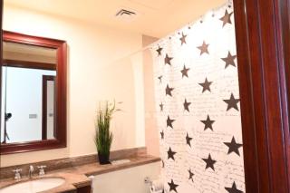 Burj Khalifa view, birds chirping, cozy and stylish - 7