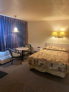 Chinook Motel - Lethbridge - 7