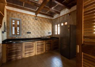 SaffronStays Crescent Bay, Palshet - 4