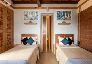 SaffronStays Crescent Bay, Palshet - 2