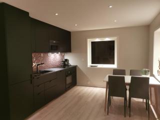 Hurthi Apartment - Blue House - 9