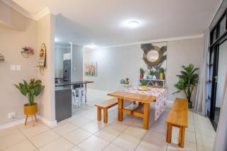 Stay at The Point - Triumphant Tropical Tranquility - Durban - 3