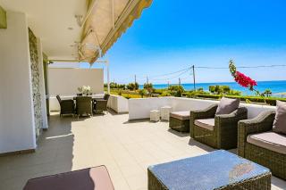 Mira Mare Beachfront Villa - Nea Skioni - 6
