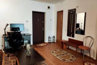 Spacious flat, with free parking & air conditioning - Floreşti - 3