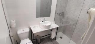 ROOMS Los MONTES - 5