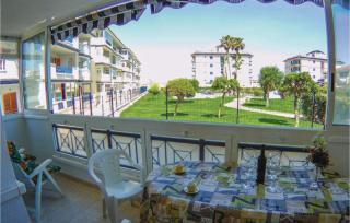 Lovely Apartment In Torrevieja-La Mata - La Mata - 5
