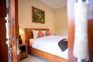 Shindu Homestay Room 7 - Ubud - 3