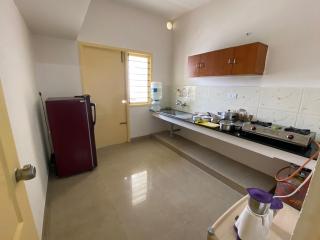 ThulasiRams Service Apartments - Coimbatore - 7