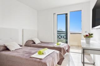 Villa Alegria by Villa Plus - Adeje - 1