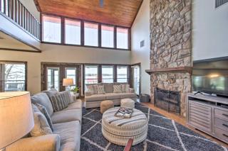 Point of View Cedar Creek Lake Home Dock! - 8