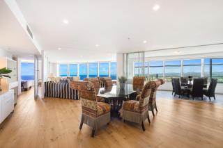 Tallest Tower SkyHomes | 9 Hamilton Avenue - 1