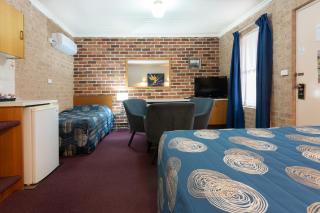 Cedar Lodge Motel - Armidale - 4