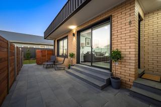 Comfort & Style - Luxurious Central Apartment - 5