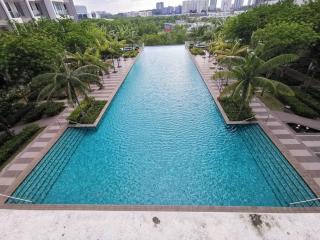 G-mat Staycation free WiFi & Netflix - 3